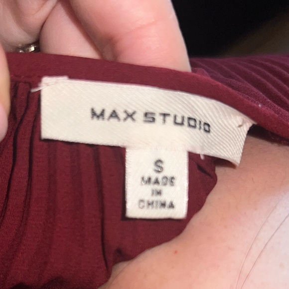 Red Ribbed top - Picture 3 of 3